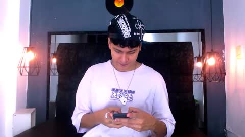 Snapshot of twink_bunny chatting on February 11, 2026, 4:28 am samu online show from February 11, 2026, 4:28 am