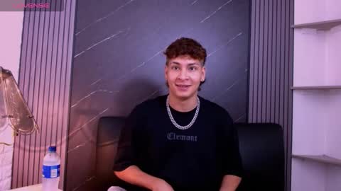 Snapshot of twink_bunny chatting on February 19, 2026, 1:18 pm samu online show from February 19, 2026, 1:18 pm