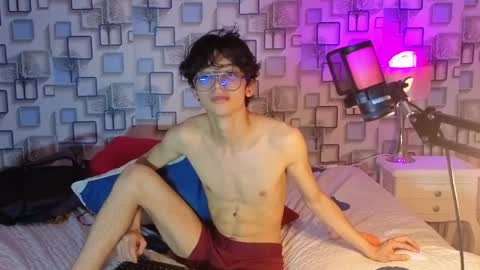 Sebastin online show from April 29, 2026, 5:30 pm