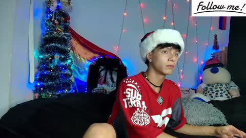 Snapshot of twink_sebas_ chatting on December 24, 2024, 5:49 am  Bad boy sebastian  online show from December 24, 2024, 5:49 am