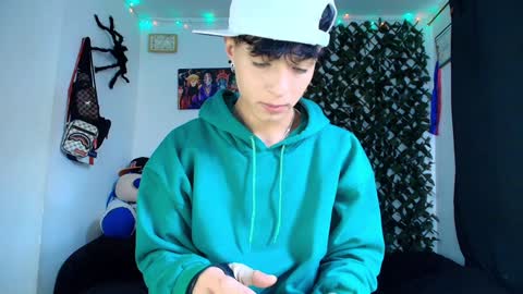 Snapshot of twink_sebas_ chatting on February 8, 2025, 6:33 pm  Bad boy sebastian  online show from February 8, 2025, 6:33 pm