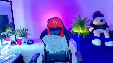 Snapshot of twink_sebas_ chatting on October 10, 2025, 6:07 pm  Bad boy sebastian  online show from October 10, 2025, 6:07 pm