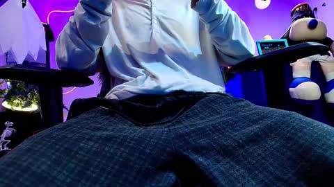 Snapshot of twink_sebas_ chatting on October 20, 2025, 12:22 am  Bad boy sebastian  online show from October 20, 2025, 12:22 am