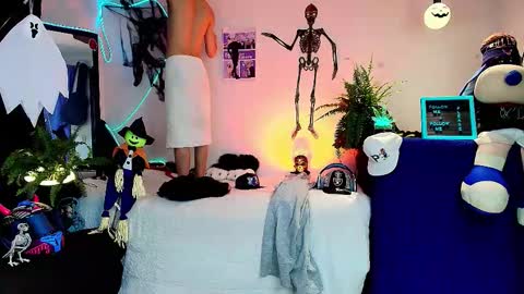 Snapshot of twink_sebas_ chatting on October 26, 2025, 2:06 am  Bad boy sebastian  online show from October 26, 2025, 2:06 am
