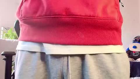 Snapshot of twink_sebas_ chatting on December 17, 2025, 3:29 pm Bad boy sebastian online show from December 17, 2025, 3:29 pm