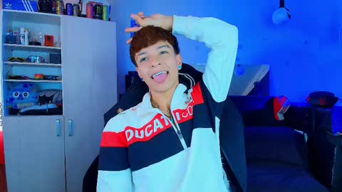 Snapshot of twink_sebas_ chatting on February 2, 2026, 1:54 pm Bad boy sebastian online show from February 2, 2026, 1:54 pm