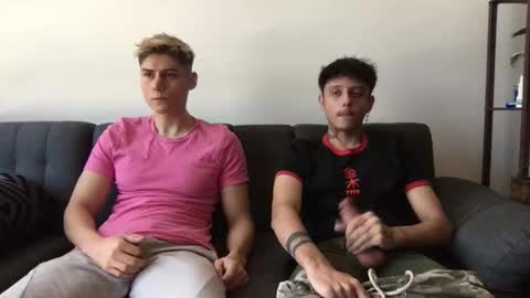 Derrick online show from November 6, 2025, 6:20 pm