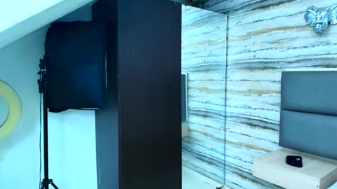 twinslovers_ online show from November 8, 2025, 2:45 am