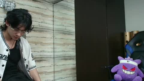 twinslovers_ online show from March 1, 2026, 3:52 am