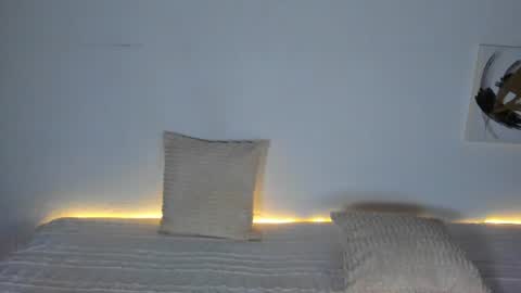 J  Ale online show from June 27, 2026, 11:43 pm