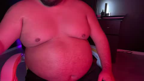 Snapshot of twobears69 chatting on February 18, 2026, 12:01 pm Twobears69 online show from February 18, 2026, 12:01 pm