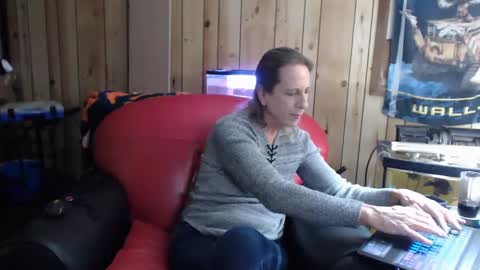 Snapshot of twocumkerry chatting on December 5, 2024, 4:20 am twocumkerry online show from December 5, 2024, 4:20 am