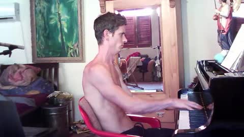 Snapshot of twoforallprivate chatting on December 30, 2024, 7:11 pm TobeBritta online show from December 30, 2024, 7:11 pm