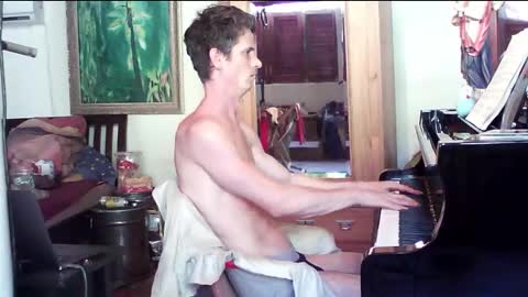 Snapshot of twoforallprivate chatting on January 10, 2025, 8:26 pm TobeBritta online show from January 10, 2025, 8:26 pm