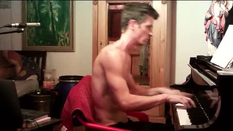 Snapshot of twoforallprivate chatting on March 6, 2025, 10:26 pm TobeBritta online show from March 6, 2025, 10:26 pm