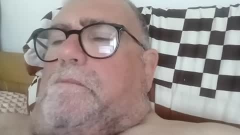 twohats2810 online show from June 17, 2026, 5:03 pm