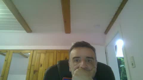 Snapshot of twoperes chatting on May 16, 2026, 5:26 am twoperes online show from May 16, 2026, 5:26 am