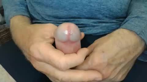 txpussyhound online show from October 19, 2025, 7:03 pm