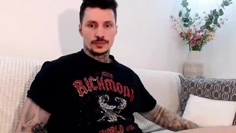tyagodoll online show from June 4, 2026, 4:24 pm