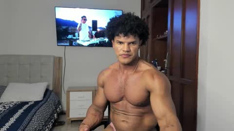 Yorquis Guzman online show from September 30, 2025, 2:38 am