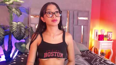 Snapshot of tyla_ks chatting on September 23, 2025, 7:50 pm tyla_ks online show from September 23, 2025, 7:50 pm