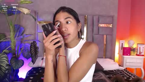 tyla_ks online show from February 2, 2026, 7:56 pm