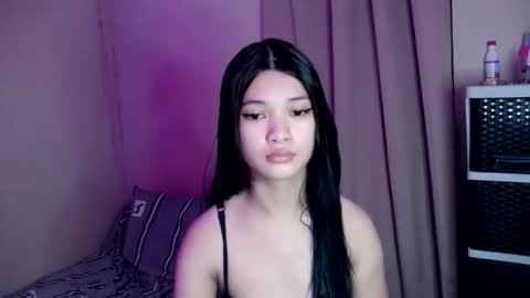 Snapshot of tyladine chatting on October 12, 2025, 12:53 am tyladine online show from October 12, 2025, 12:53 am