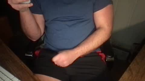 Snapshot of tyler4601 chatting on December 9, 2024, 2:02 am tyler4601 online show from December 9, 2024, 2:02 am