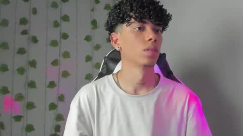 Tyler Garcia  online show from February 11, 2025, 5:05 am