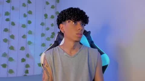 Tyler Garcia  online show from February 17, 2025, 3:36 am