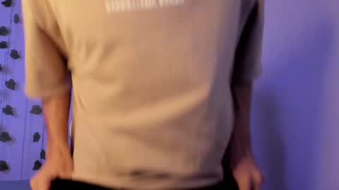 Tyler Garcia  online show from March 6, 2025, 12:21 am