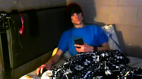 Snapshot of tylerlee199169 chatting on December 3, 2024, 2:27 pm Tyler online show from December 3, 2024, 2:27 pm