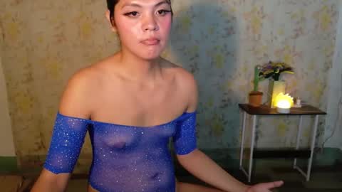 tynovaria online show from May 15, 2026, 11:12 pm