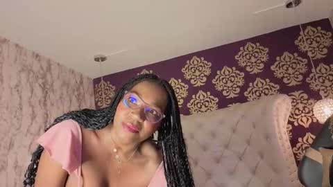 Snapshot of tyra_fox chatting on October 21, 2025, 4:13 am tyra fox online show from October 21, 2025, 4:13 am
