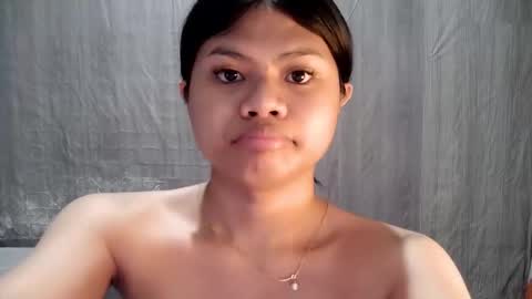 Snapshot of tyradine chatting on November 23, 2025, 1:44 pm tyradine3 online show from November 23, 2025, 1:44 pm