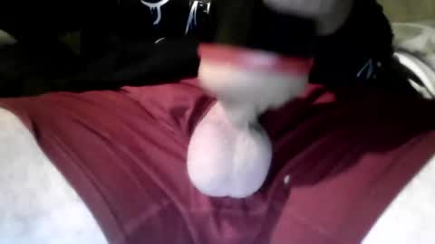 Snapshot of tystickk66 chatting on November 11, 2025, 10:48 am tystickk66 online show from November 11, 2025, 10:48 am