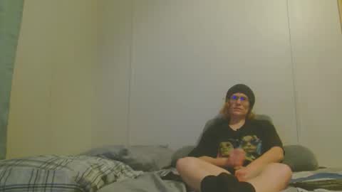 Snapshot of tyyyler93 chatting on December 26, 2024, 1:51 am TylerAlternative online show from December 26, 2024, 1:51 am