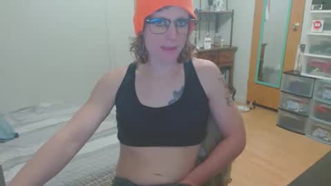 Snapshot of tyyyler93 chatting on February 14, 2025, 4:15 am TylerAlternative online show from February 14, 2025, 4:15 am