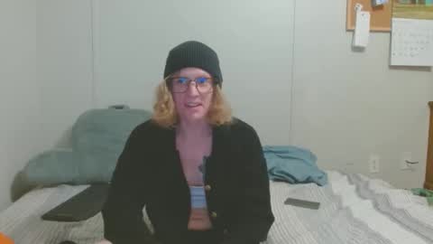 Snapshot of tyyyler93 chatting on February 28, 2025, 4:21 am TylerAlternative online show from February 28, 2025, 4:21 am