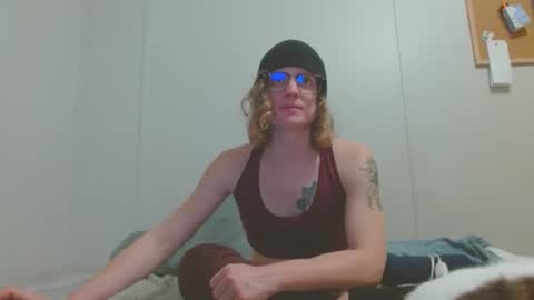 Snapshot of tyyyler93 chatting on March 5, 2025, 6:01 am TylerAlternative online show from March 5, 2025, 6:01 am