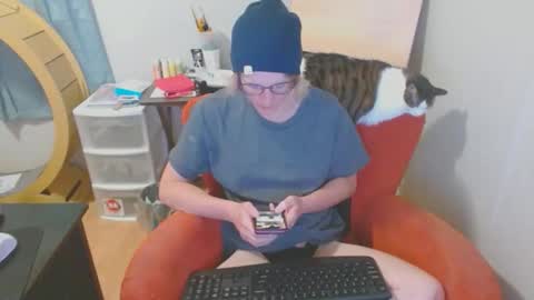 Snapshot of tyyyler93 chatting on April 16, 2026, 3:29 am TylerAlternative online show from April 16, 2026, 3:29 am