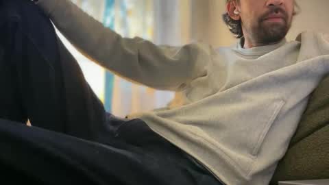 Snapshot of ubehalaya chatting on November 9, 2025, 8:29 pm Ross online show from November 9, 2025, 8:29 pm