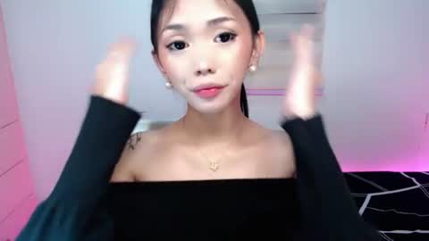 urbbgirl alliah online show from July 18, 2026, 2:38 am