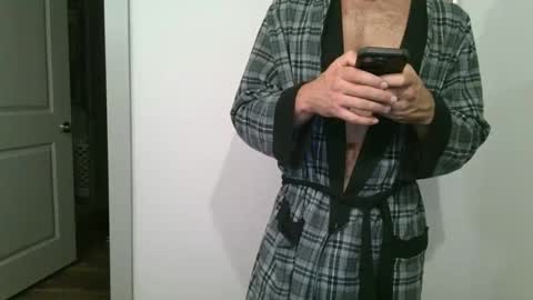 Snapshot of uhhuhyea chatting on November 9, 2025, 10:41 pm uhhuhyea online show from November 9, 2025, 10:41 pm