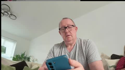 Snapshot of ukhotmaturewife chatting on May 31, 2026, 3:08 pm ukhotmaturefuncouple online show from May 31, 2026, 3:08 pm