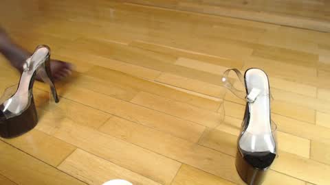 Megan online show from March 25, 2026, 6:14 pm