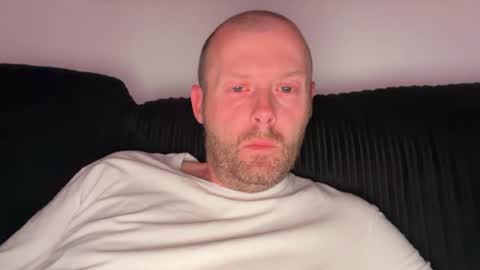 Snapshot of ukmatty3 chatting on August 9, 2026, 10:47 pm ukmatty3 online show from August 9, 2026, 10:47 pm