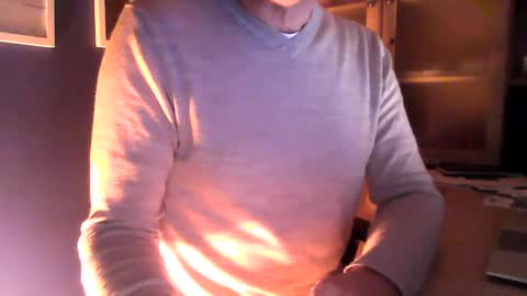 mark online show from January 2, 2025, 4:56 pm