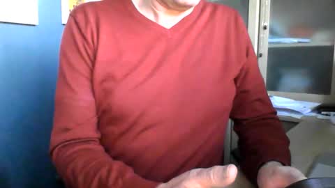 mark online show from December 16, 2025, 3:06 pm