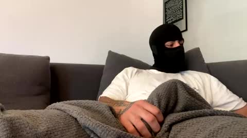 Snapshot of ulisesroca chatting on November 21, 2025, 10:14 am ulisesroca online show from November 21, 2025, 10:14 am